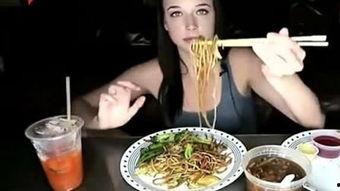 摇滚明星吃什么食物,摇滚现场外的味蕾狂欢