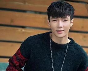 张艺兴吃瓜娱乐完整版,吃瓜娱乐背后的故事与真相